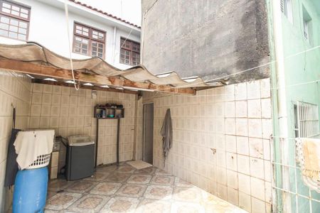Casa à venda com 203m², 4 quartos e 2 vagas Casa à venda com 203m², 4 quartos e 2 vagasÁrea de Serviço