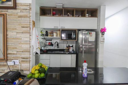 Casa à venda com 203m², 4 quartos e 2 vagas Casa à venda com 203m², 4 quartos e 2 vagasCozinha 1