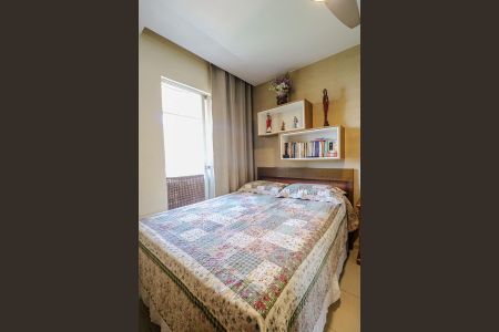 Apartamento à venda com 169m², 3 quartos e 2 vagas Apartamento à venda com 169m², 3 quartos e 2 vagasQuarto