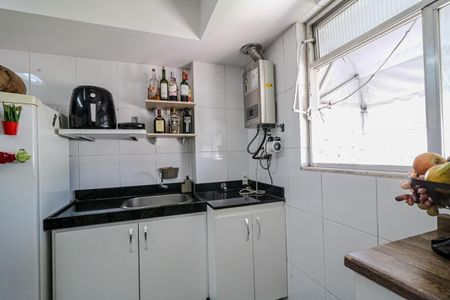 Apartamento à venda com 169m², 3 quartos e 2 vagas Apartamento à venda com 169m², 3 quartos e 2 vagasÁrea de Serviço
