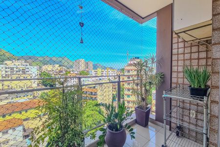 Apartamento à venda com 169m², 3 quartos e 2 vagas Apartamento à venda com 169m², 3 quartos e 2 vagasVaranda da Sala