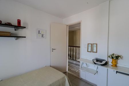 Apartamento à venda com 169m², 3 quartos e 2 vagas Apartamento à venda com 169m², 3 quartos e 2 vagasQuarto 3