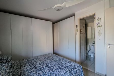 Apartamento à venda com 169m², 3 quartos e 2 vagas Apartamento à venda com 169m², 3 quartos e 2 vagasQuarto 2 - Suíte