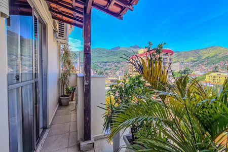 Apartamento à venda com 169m², 3 quartos e 2 vagas Apartamento à venda com 169m², 3 quartos e 2 vagasVaranda quarto