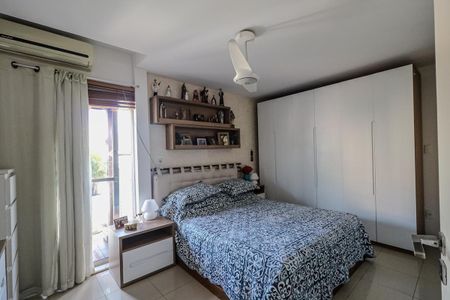 Apartamento à venda com 169m², 3 quartos e 2 vagas Apartamento à venda com 169m², 3 quartos e 2 vagasQuarto 2 - Suíte