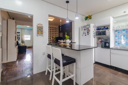 Casa à venda com 209m², 2 quartos e 2 vagas Casa à venda com 209m², 2 quartos e 2 vagasCozinha