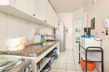 Apartamento para alugar com 80m², 2 quartos e 1 vaga Apartamento para alugar com 80m², 2 quartos e 1 vagaCozinha
