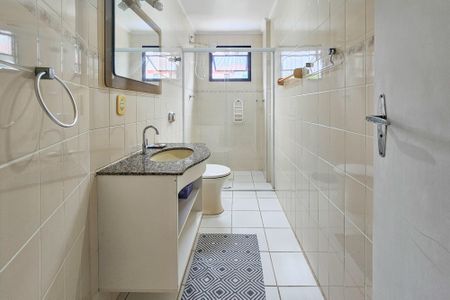 Apartamento para alugar com 80m², 2 quartos e 1 vaga Apartamento para alugar com 80m², 2 quartos e 1 vagaBanheiro