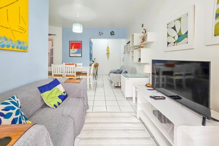 Apartamento para alugar com 80m², 2 quartos e 1 vaga Apartamento para alugar com 80m², 2 quartos e 1 vagaSala