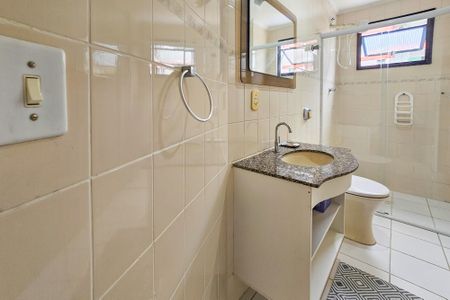 Apartamento para alugar com 80m², 2 quartos e 1 vaga Apartamento para alugar com 80m², 2 quartos e 1 vagaBanheiro