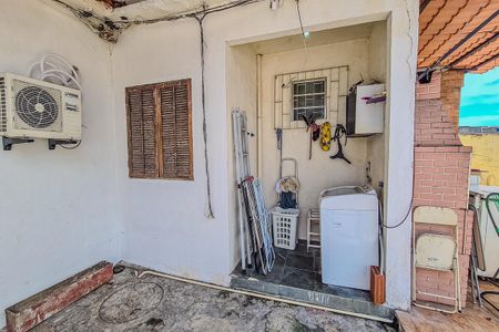 Casa à venda com 300m², 1 quarto e 1 vaga Casa à venda com 300m², 1 quarto e 1 vagaÁrea de Serviço
