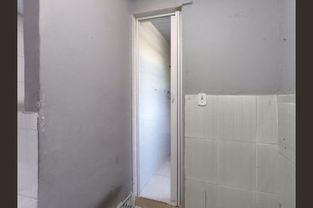 Casa à venda com 74m², 5 quartos e sem vaga Casa à venda com 74m², 5 quartos e sem vagaÁrea de Serviço