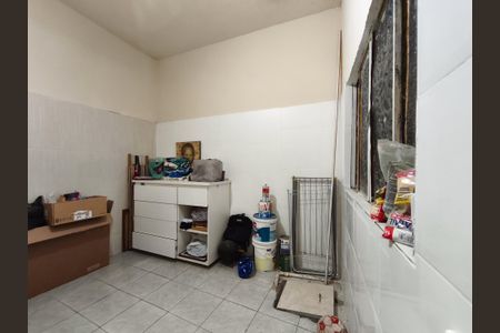 Casa à venda com 74m², 5 quartos e sem vaga Casa à venda com 74m², 5 quartos e sem vagaQuarto 3