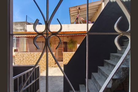 Casa à venda com 74m², 5 quartos e sem vaga Casa à venda com 74m², 5 quartos e sem vagaVista da Sala