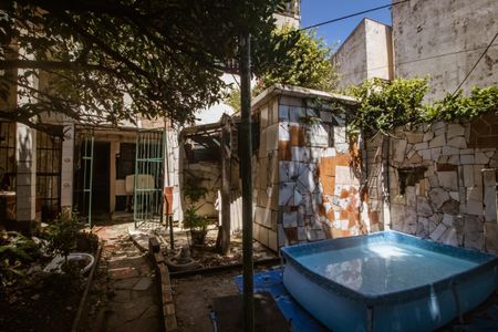 Casa à venda com 150m², 3 quartos e 1 vaga Casa à venda com 150m², 3 quartos e 1 vagaQuintal