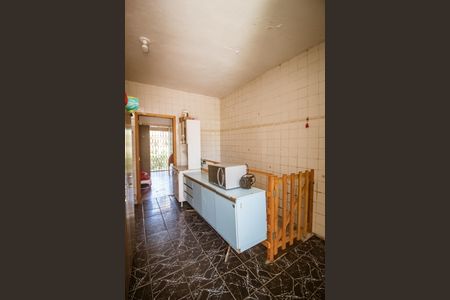 Casa à venda com 150m², 3 quartos e 1 vaga Casa à venda com 150m², 3 quartos e 1 vagaCorredor