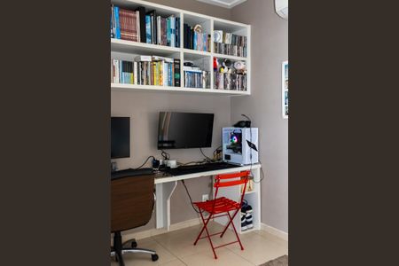 Casa de condomínio para alugar com 350m², 4 quartos e 4 vagas Casa de condomínio para alugar com 350m², 4 quartos e 4 vagasQuarto 4