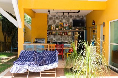 Casa de condomínio para alugar com 350m², 4 quartos e 4 vagas Casa de condomínio para alugar com 350m², 4 quartos e 4 vagasÁrea Gourmet