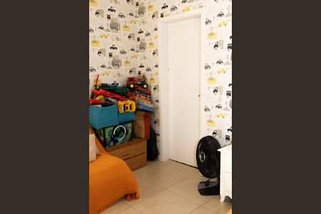 Casa de condomínio para alugar com 350m², 4 quartos e 4 vagas Casa de condomínio para alugar com 350m², 4 quartos e 4 vagasQuarto 3