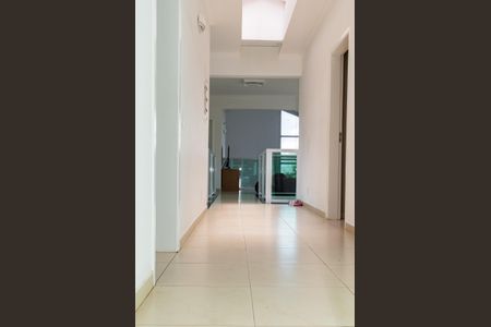 Casa de condomínio para alugar com 350m², 4 quartos e 4 vagas Casa de condomínio para alugar com 350m², 4 quartos e 4 vagasQuarto 1