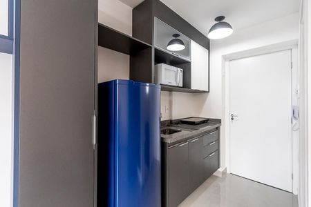 Studio para alugar com 27m², 1 quarto e sem vaga Studio para alugar com 27m², 1 quarto e sem vagaCozinha