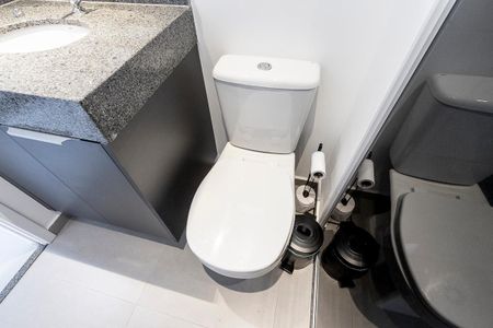 Studio para alugar com 27m², 1 quarto e sem vaga Studio para alugar com 27m², 1 quarto e sem vagaBanheiro