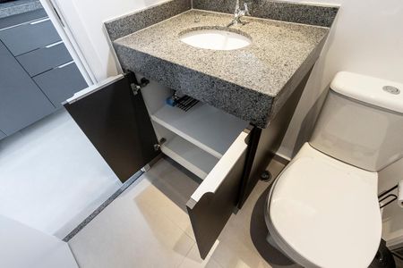 Studio para alugar com 27m², 1 quarto e sem vaga Studio para alugar com 27m², 1 quarto e sem vagaBanheiro