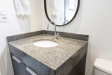 Studio para alugar com 27m², 1 quarto e sem vaga Studio para alugar com 27m², 1 quarto e sem vagaBanheiro