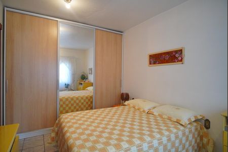 Casa à venda com 153m², 3 quartos e 2 vagas Casa à venda com 153m², 3 quartos e 2 vagasQuarto 1