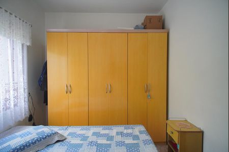 Casa à venda com 153m², 3 quartos e 2 vagas Casa à venda com 153m², 3 quartos e 2 vagasQuarto 2