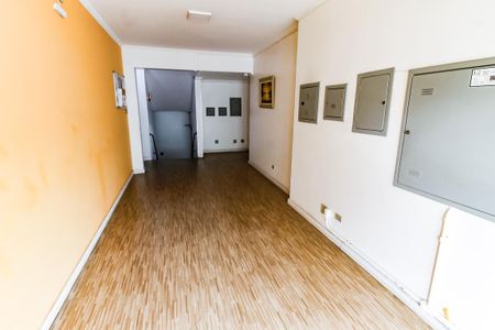 Apartamento à venda com 67m², 2 quartos e 1 vaga Apartamento à venda com 67m², 2 quartos e 1 vagaHall de entrada