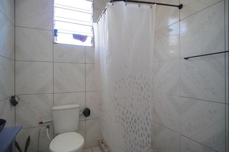 Casa para alugar com 38m², 2 quartos e 1 vaga Casa para alugar com 38m², 2 quartos e 1 vagaBanheiro