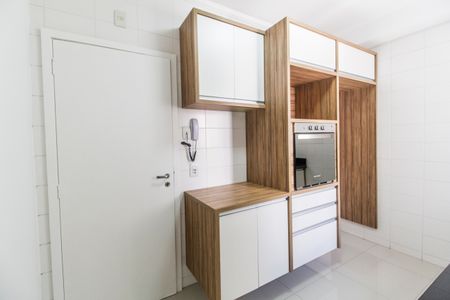 Apartamento à venda com 83m², 2 quartos e 2 vagas Apartamento à venda com 83m², 2 quartos e 2 vagasCozinha