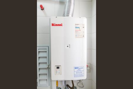 Apartamento à venda com 83m², 2 quartos e 2 vagas Apartamento à venda com 83m², 2 quartos e 2 vagasDetalhe da area de serviço