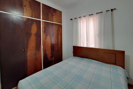 Casa à venda com 178m², 3 quartos e 2 vagas Casa à venda com 178m², 3 quartos e 2 vagasQuarto Suíte