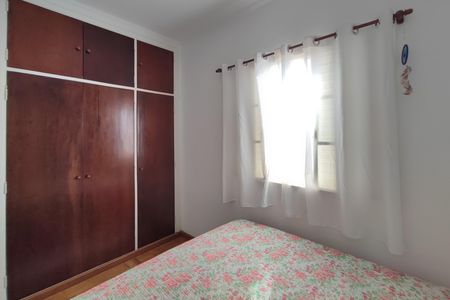 Casa à venda com 178m², 3 quartos e 2 vagas Casa à venda com 178m², 3 quartos e 2 vagasQuarto 3