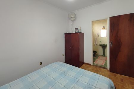 Casa à venda com 178m², 3 quartos e 2 vagas Casa à venda com 178m², 3 quartos e 2 vagasQuarto Suíte