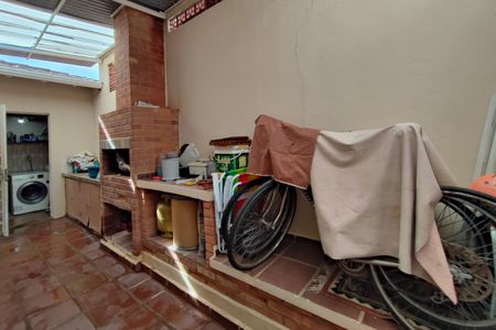 Casa à venda com 178m², 3 quartos e 2 vagas Casa à venda com 178m², 3 quartos e 2 vagasÁrea gourmet