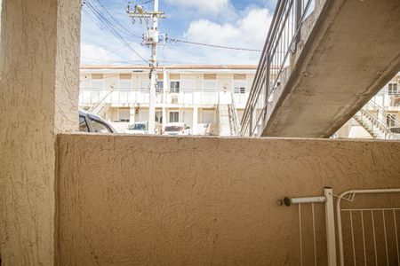 Casa à venda com 51m², 1 quarto e 1 vaga Casa à venda com 51m², 1 quarto e 1 vagaVista