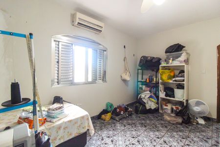 Casa à venda com 250m², 4 quartos e 3 vagas Casa à venda com 250m², 4 quartos e 3 vagasQuarto 3