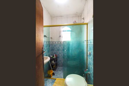 Casa à venda com 250m², 4 quartos e 3 vagas Casa à venda com 250m², 4 quartos e 3 vagasBanheiro 1