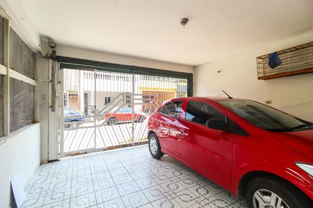 Casa à venda com 250m², 4 quartos e 3 vagas Casa à venda com 250m², 4 quartos e 3 vagasGaragem