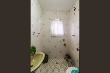 Casa à venda com 250m², 4 quartos e 3 vagas Casa à venda com 250m², 4 quartos e 3 vagasBanheiro 2