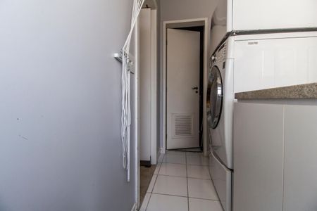 Apartamento à venda com 94m², 3 quartos e 1 vaga Apartamento à venda com 94m², 3 quartos e 1 vagaÁrea de Serviço