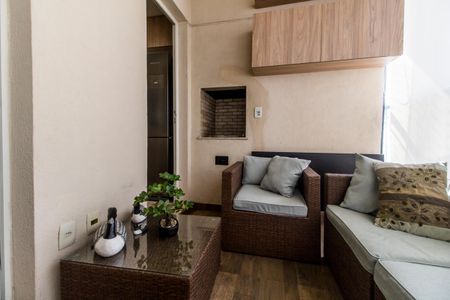 Apartamento à venda com 94m², 3 quartos e 1 vaga Apartamento à venda com 94m², 3 quartos e 1 vagaVaranda gourmet