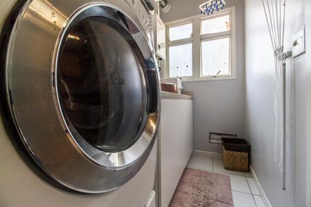 Apartamento à venda com 94m², 3 quartos e 1 vaga Apartamento à venda com 94m², 3 quartos e 1 vagaÁrea de Serviço