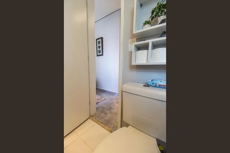 Apartamento à venda com 94m², 3 quartos e 1 vaga Apartamento à venda com 94m², 3 quartos e 1 vagaBanheiro da Suíte