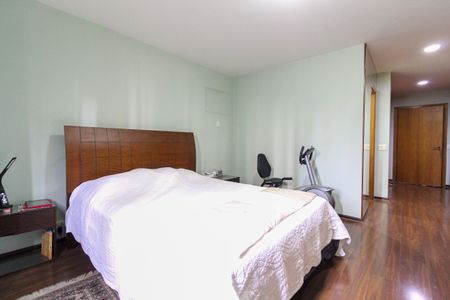 Apartamento para alugar com 237m², 5 quartos e 2 vagas Apartamento para alugar com 237m², 5 quartos e 2 vagasSuíte 1