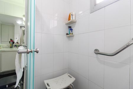 Apartamento para alugar com 237m², 5 quartos e 2 vagas Apartamento para alugar com 237m², 5 quartos e 2 vagasBanheiro da Suíte 1