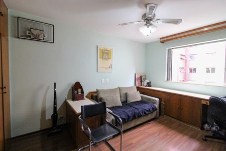 Apartamento para alugar com 237m², 5 quartos e 2 vagas Apartamento para alugar com 237m², 5 quartos e 2 vagasQuarto 2